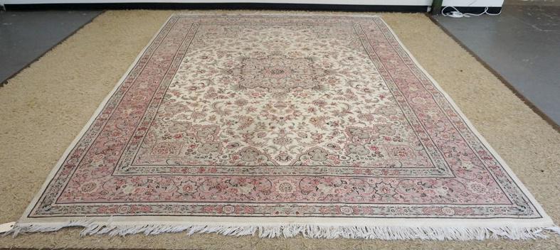 ROOM SIZE PERSIAN RUG (1 of 5)