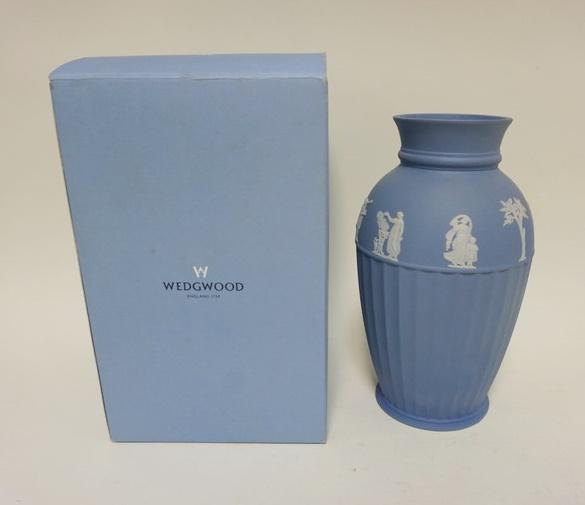 WEDGWOOD ENGLAND JASPER VASE: WEDGWOOD ENGLAND JASPER VASE, APPROXIMATELY 9 3/4 IN HIGH