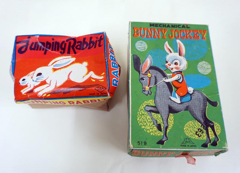 LOT OF 2 VINTAGE WIND UP TOYS: LOT OF 2 VINTAGE WIND UP TOYS