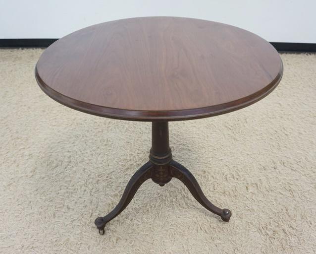 ANTIQUE VICTORIAN ROUND WALNUT TOP TABLE (1 of 4)