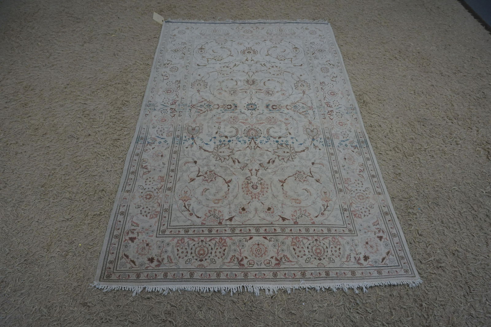 SMALL PERSIAN THROW RUG (1 of 5)