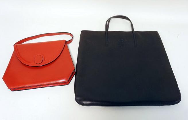 PURSE LOT INCLUDING MARK CROSS: 2 PC PURSE LOT INCLUDING MARK CROSS BOTH USED