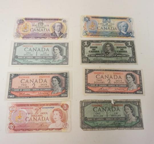 LOT OF CANADIAN PAPER MONEY (1 of 6)
