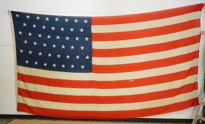LARGE 45 STAR UNITED STATES FLAG (1 of 4)