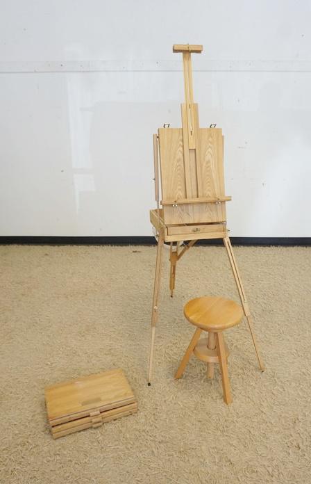 ARTIST EASEL SET (1 of 3)