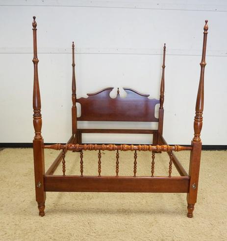 AMERICAN DREW QUEEN/FULL SIZE BED (1 of 2)
