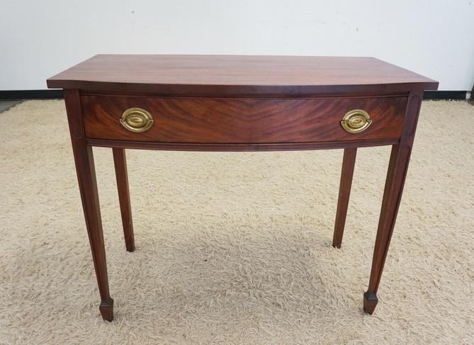 MAHOGANY ONE DRAWER STAND (1 of 3)