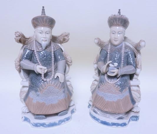 LLADRO FIGURE EMPEROR & EMPRESS (1 of 3)