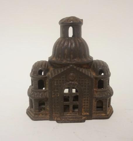 ANTIQUE CAST IRON STILL BANK: ANTIQUE CAST IRON STILL BANK, APPROXIMATELY 4 1/2 IN HIGH