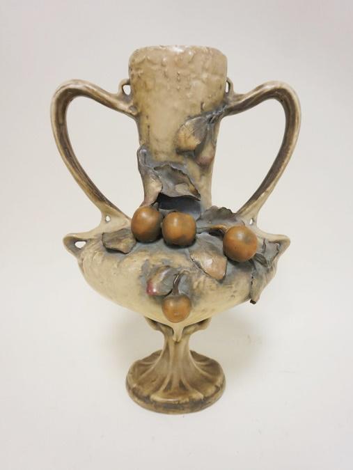 AMPHORA DOUBLE HANDLED VASE (1 of 4)