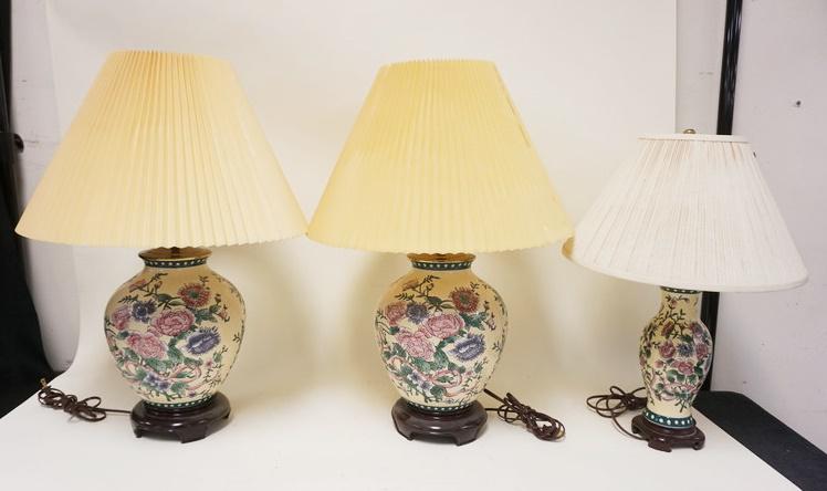 LOT OF ASIAN STYLE TABLE LAMPS (1 of 2)