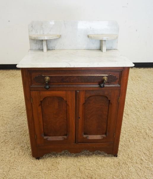 VICTORIAN MARBLE TOP WASH STAND: VICTORIAN MARBLE TOP WASH STAND W/BURL FRONT DRAWER, APPROXIMATELY 26 IN X 14 IN X 38 IN HIGH