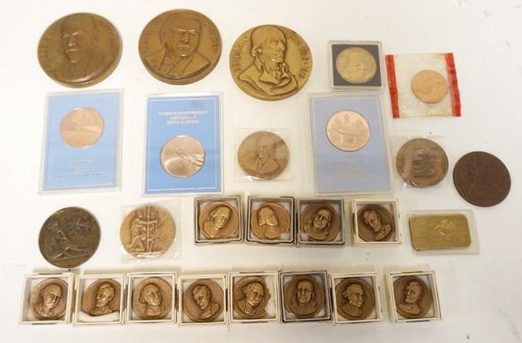 ASSORTED COMMEMORATIVE BRONZE COINS (1 of 5)