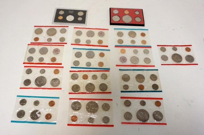 LOT OF PROOF SETS (1 of 1)