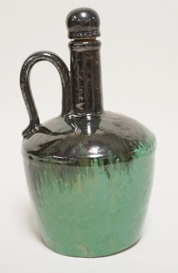 FULPER BEAUX ARTS MUSICAL JUG: FULPER BEAUX ARTS MUSICAL JUG W/ STOPPER APP. 10 1/2 IN H