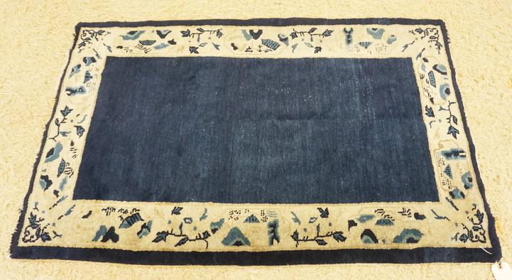 SMALL BLUE ORIENTAL THROW RUG: SMALL BLUE ORIENTAL THROW RUG, APPROXIMATELY 4 FT 9 IN X 3 FT 1 IN
