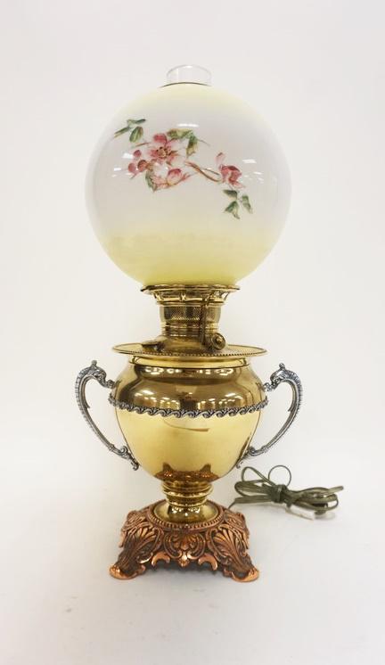 VICTORIAN JUNO PARLOR LAMP: VICTORIAN JUNO PARLOR LAMP, ELECTRIFIED, APPROXIMATELY 22 IN HIGH