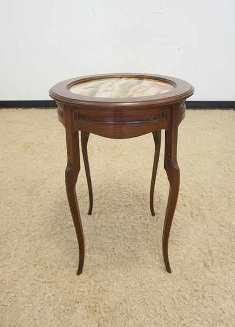 MAHOGANY LAMP TABLE (1 of 3)