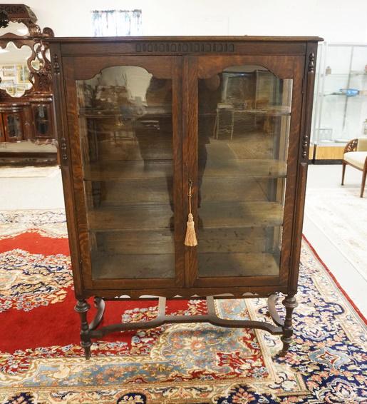 OAK CHINA CLOSET (1 of 2)