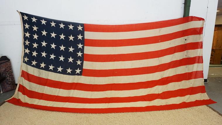 ANTIQUE 38 STAR FLAG (1 of 2)