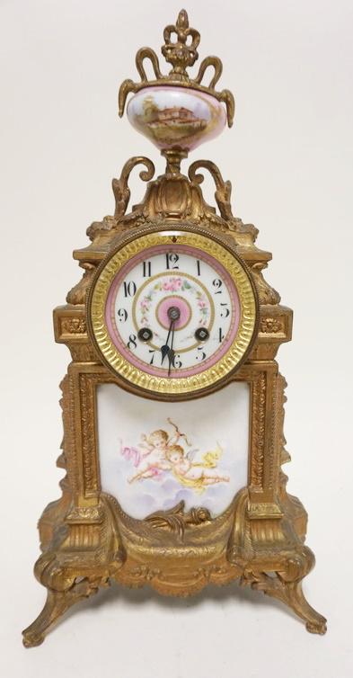 FRENCH MANTLE CLOCK (1 of 4)