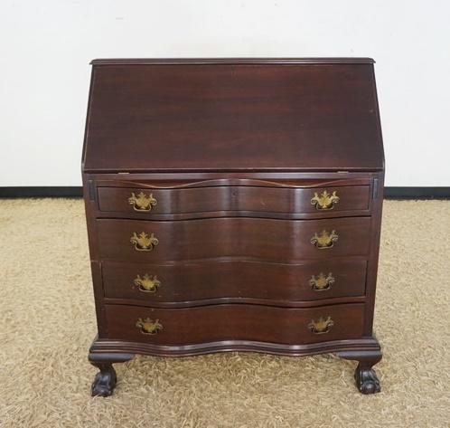 MAHOGANY GOVENOR WINTHROP DESK: MAHOGANY GOVENOR WINTHROP DESK, 36 IN X 19 1/2 IN X 83 IN