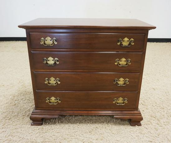 WILLETT SOLID CHERRY CHEST (1 of 4)