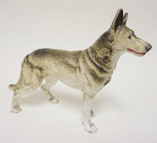 GERMAN SHEPHERD DOOR STOP: IRON GERMAN SHEPHERD DOOR STOP, APPROXIMATELY 12 IN X 11 IN HIGH