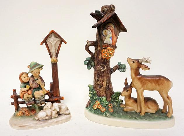 2 HUMMEL GOEBEL FIGURES (1 of 2)