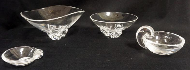 4 PIECES OF STEUBEN GLASS: LOT OF 4 PIECES OF STEUBEN GLASS INCLUDING BOWLS, NAPPY AND ASHTRAY, LARGEST IS APPROXIMATELY 9 1/2 IN X 4 1/2 IN