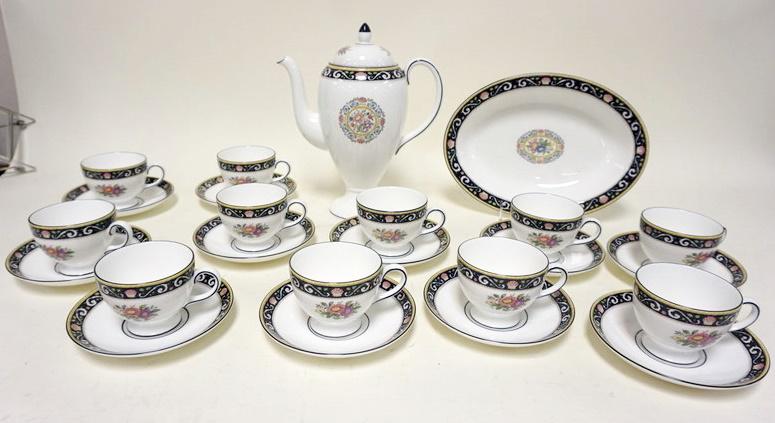 WEDGWOOD RUNNYMEDE BLUE (1 of 2)