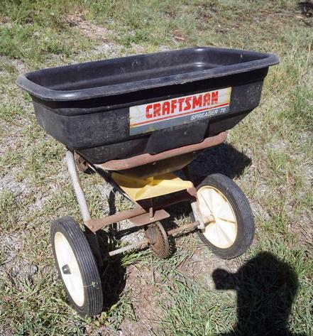 CRAFTSMAN PULL BEHIND SPREADER (1 of 2)