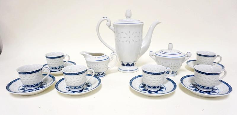 ASIAN TRANSLUCENT RICE EYE TEASET (1 of 2)
