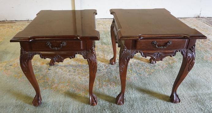 PAIR OF MAHOGANY ONE DRAWER END TABLES (1 of 3)