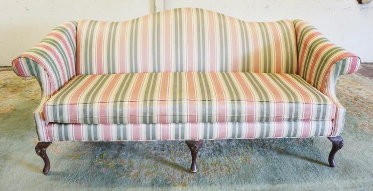 FLEX STEEL HUMP BACK SOFA (1 of 2)