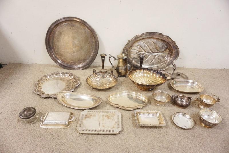 LOT OF 24 PIECES OF ASSORTED SILVERPLATE (1 of 5)