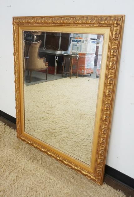 BEVEL EDGE MIRROR IN ORNATE GILT FRAME (1 of 2)