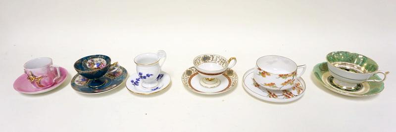 LOT OF 6 ASSORTED CUPS & SAUCERS (1 of 3)
