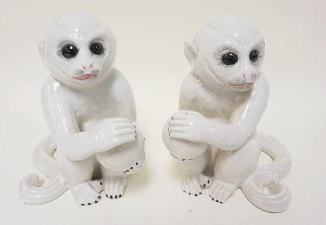 PAIR OF ITALIAN POTTERY MONKEYS: PAIR OF ITALIAN POTTERY MONKEYS HOLDING BALLS, APPROXIMATELY 8 IN HIGH