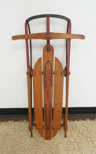 ANTIQUE CHILDS YANKEE CLIPPER SLED (1 of 2)