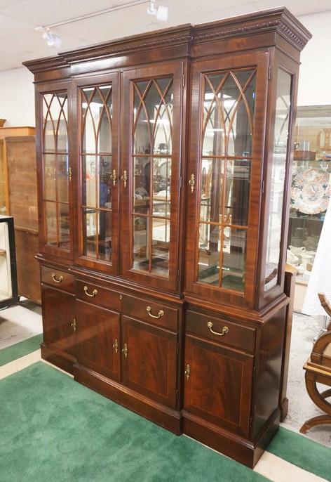 ETHAN ALLEN BREAKFRONT: ETHAN ALLEN BREAKFRONT W/INTERIOR LIGHTS, MIRROR BACK, BANDED & INLAID DOORS, APPROXIMATELY 69 IN X 15 IN X 83 IN HIGH