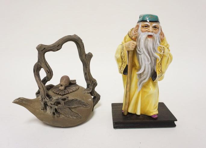 ASIAN LOT: ASIAN LOT CONSISTING OF TEAPOT & FIGURE OF MAN W/STAFF ON WOOD BASE, ALGORA SPAIN, APPROXIMATELY 7 IN HIGH