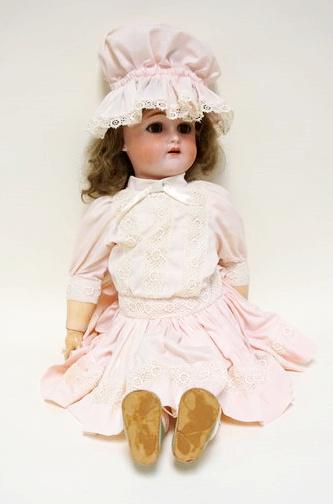 ANTIQUE GERMAN BISQUE HEAD DOLL (1 of 5)