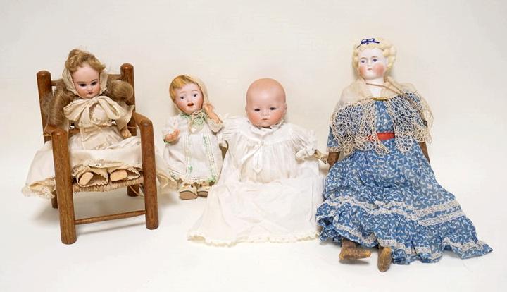 4 SMALLER ANTIQUE BISQUE HEAD DOLLS (1 of 10)