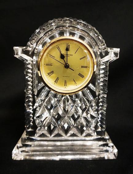 LARGE WATERFORD CRYSTAL CLOCK (1 of 2)