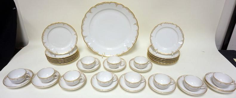 KPM CHINA: KPM CHINA INCLUDING CUPS & SAUCERS, 12 APPROXIMATELY 7 1/2 IN PLATES & 13 1/4 IN PLATTER
