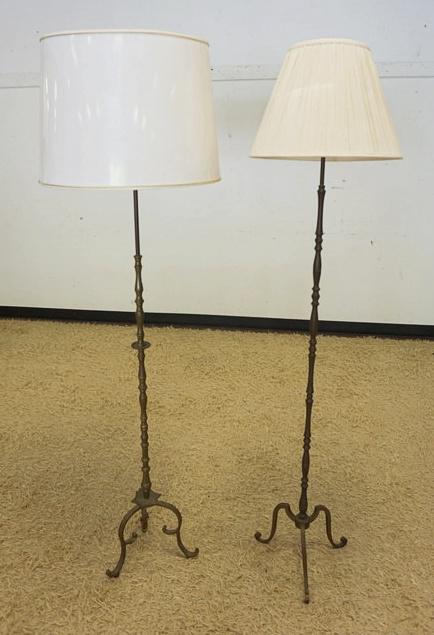 2 SOLID BRASS FLOOR LAMPS (1 of 2)