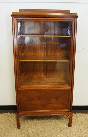 GERMAN CHINA CABINET (1 of 4)