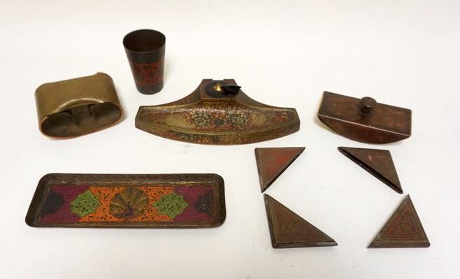 GROUP OF ASSORTED BRASS DESK TOP ITEMS (1 of 4)