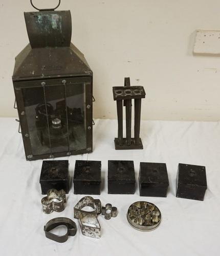 LOT OF ASSORTED PRIMITIVE VICTORIAN ITEMS (1 of 2)